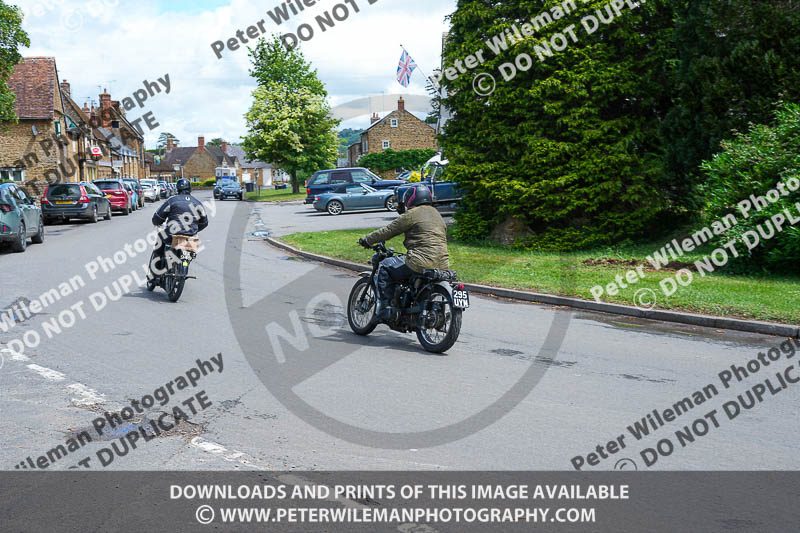 Vintage motorcycle club;eventdigitalimages;no limits trackdays;peter wileman photography;vintage motocycles;vmcc banbury run photographs
